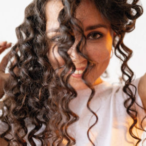 Nueva línea de cosmética capilar LOVELY CURLS